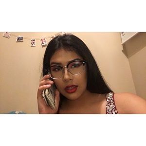 Meet your Posher, Alanna